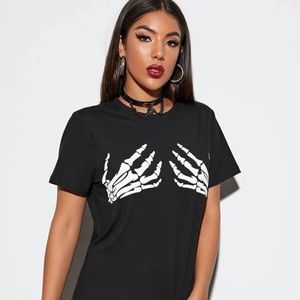 NEW! Size small Skeleton hands shirt